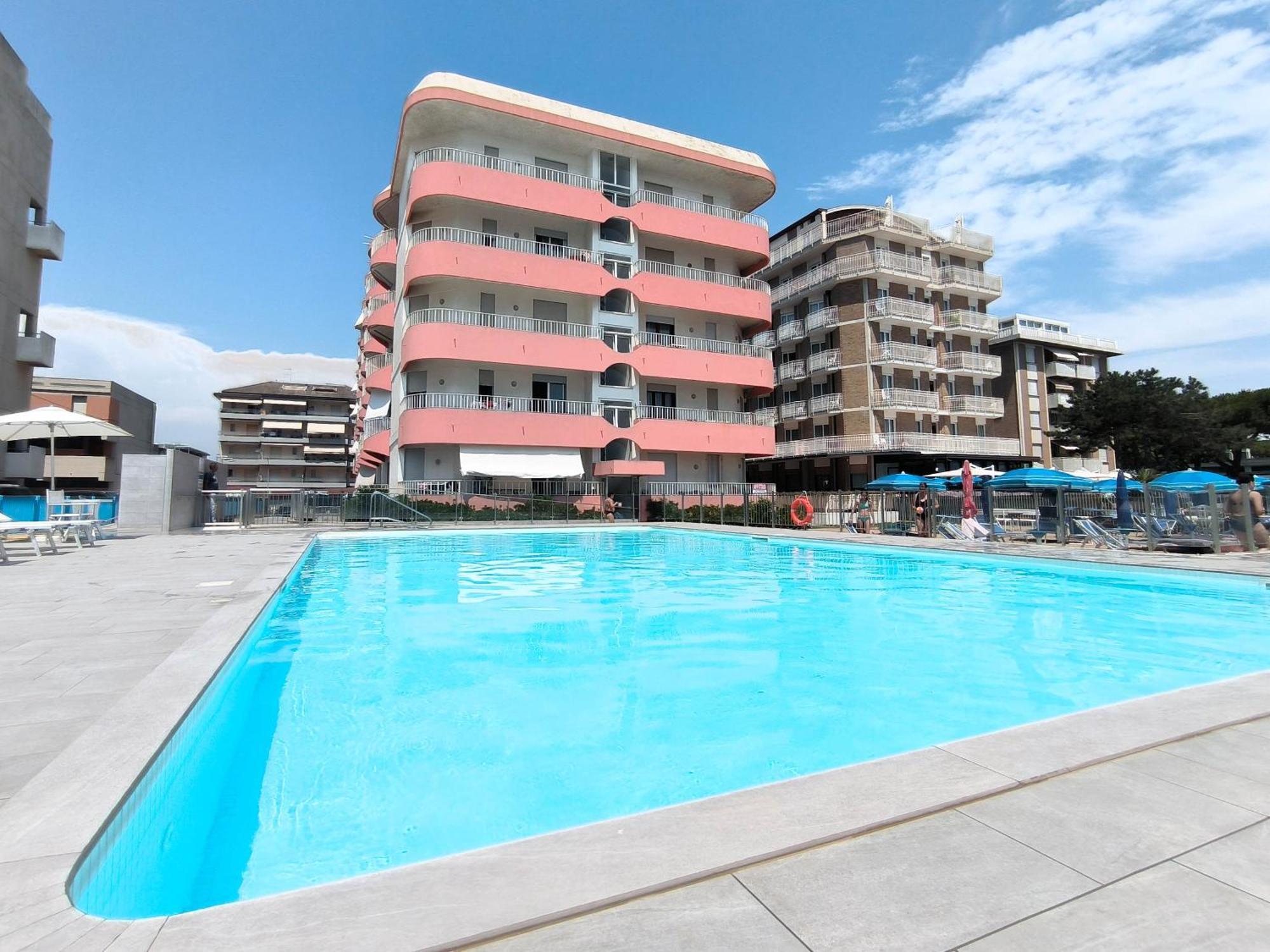 Apollo Fronte Mare Lido di Jesolo Exterior foto